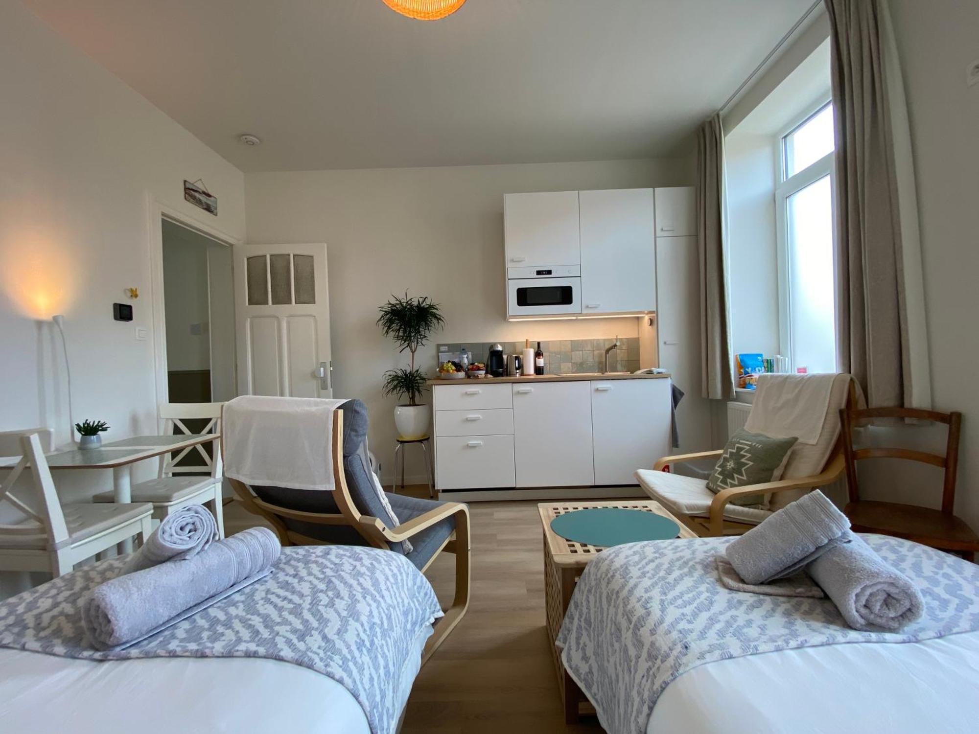 Logies-M Comfort Studios Inc Bikes B&B 오스텐드 외부 사진