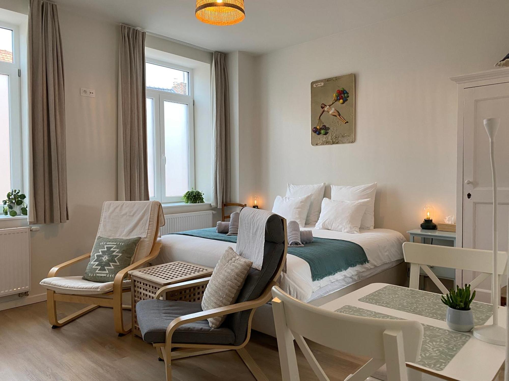 Logies-M Comfort Studios Inc Bikes B&B 오스텐드 외부 사진